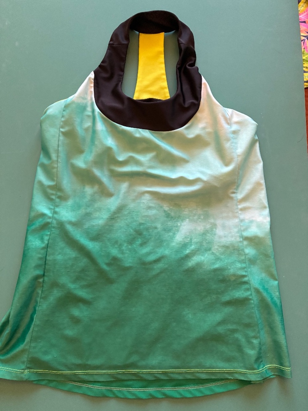 Moxie Cycling T-Back Green Fade Cycling Top w/Pockets XL